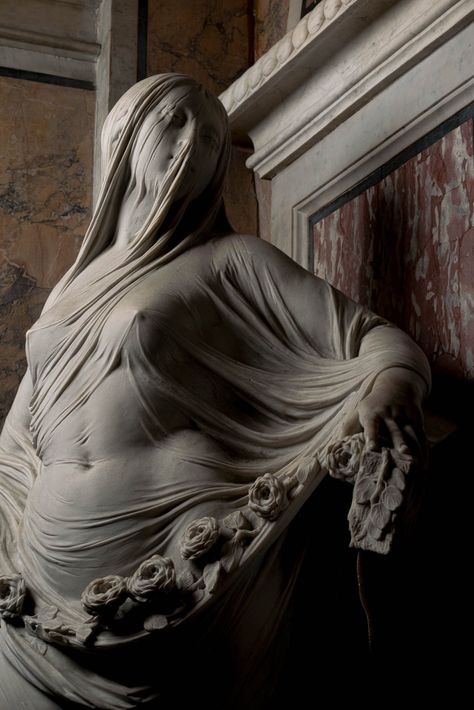 Imagine being able to turn stone into silk. Antonio Corradini, Fem Mahito, Bernini Sculpture, Roman Statues, Ancient Greek Sculpture, Anatomy Sculpture, Italian Sculptors, Classic Sculpture, Greek Statues