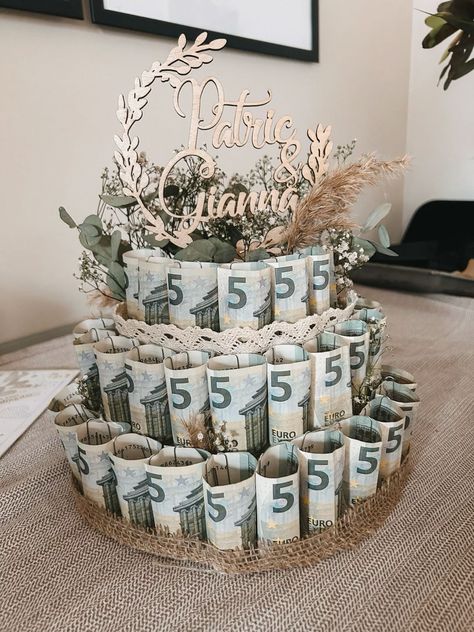 Diy Money Present Ideas, Money Gift Ideas For Wedding, Money Presents Ideas, Money Gift For Wedding, Money Gifts Wedding, Wedding Gift Money Ideas, Money Gift Ideas Wedding, Wedding Money Gift Ideas, Wedding Present Ideas Diy