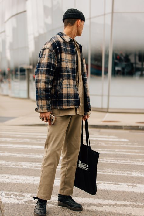 New York Fashion Week Men, Hipster Man, Mens Fashion Smart, Streetwear Mode, Hipster Mens Fashion, Mens Fashion Urban, Mens Outfit Inspiration, Mens Fashion Streetwear, Henry Ford