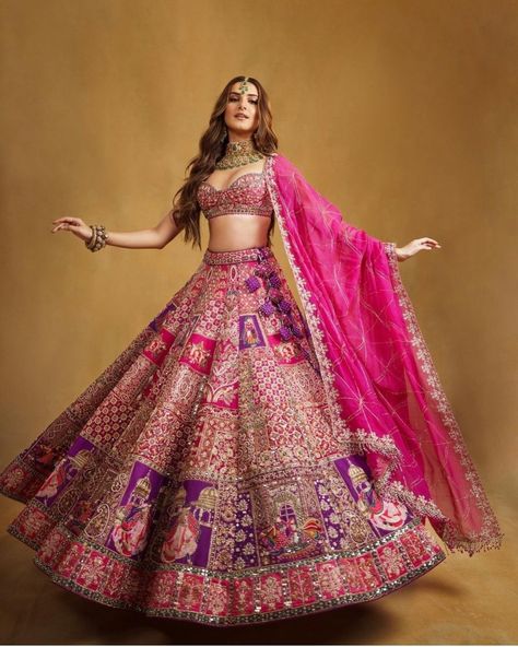 Tara Sutaria, Indian Bridesmaid Dresses, Sangeet Outfit, Latest Bridal Lehenga, Trendy Outfits Indian, Mehendi Outfits, Indian Outfits Lehenga, Pani Puri, Wedding Lehenga Designs