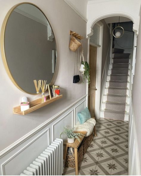 Long Narrow Hallway Decorating Ideas, Narrow Hallway Storage, Flat Hallway Ideas, Long Narrow Hallway Decorating, Small Upstairs Hallway, Long Narrow Hallway Ideas, Hallway Storage Ideas, Narrow Hallway Decorating Ideas, Victorian Terrace Hallway