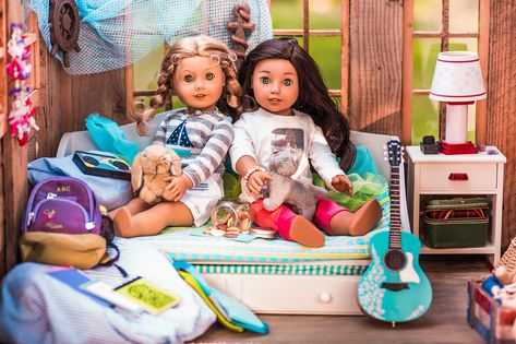 Ag Doll Crafts, Og Dolls, American Girl Doll House, American Girl Diy, Generation Dolls, American Girl Doll Furniture, Doll Scenes, American Girl Doll Crafts, Girl Crafts