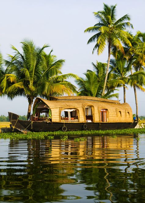 Book your trip to Kumarakom now with Best Kumarakom houseboat rates #Kumarakom #houseboat #backwaters #kerala #travel #visitkerala Kerala Boat, House Boat Kerala, Kerala Backwaters, Kerala Travel, India Trip, God's Own Country, Kerala India, Houseboat, Tourist Places