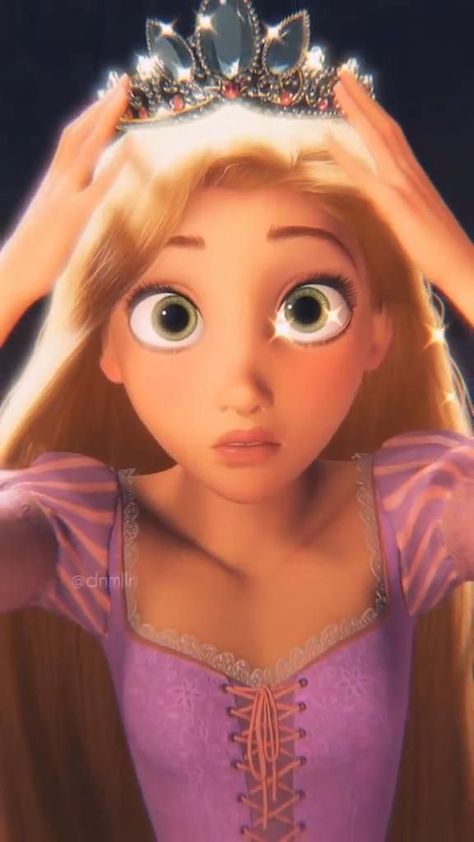 Aesthetic Wallpaper Iphone Disney, Pretty Disney Princess, Rapunzel Video, Disney Princess Gif, Disney Mignon, Disney Frozen Elsa Art, Disney Princess Characters, Disney Princess Rapunzel, Wallpaper Iphone Disney Princess