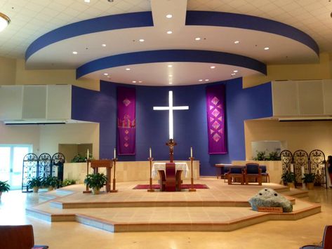 Stage Ceiling Design, Church Interior Design Modern, Pulpit Design Church Stage, Church Ceiling Design, Church Pulpit Design Ideas, Modern Church Stage Design, Church Altar Design Ideas, Design Ceiling Ideas, Contemporary Church Design