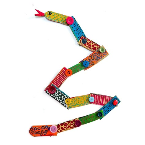 kids art ideas • Instagram Year Of The Snake Art Lesson, Snake Art Projects For Kids, Snake Craft Ideas, Kids Art Workshop Ideas, Snake Art For Kids, Easy Sculpture Ideas Art Projects, Kids Cardboard Crafts, Paper Snake Craft, Snake Art And Craft