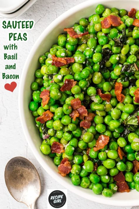 Sauteed Peas with Basil and Bacon recipe from RecipeGirl.com Butter Peas, Peas Bacon, Bacon Peas, Thanksgiving Food Ideas, Casserole Side Dishes, Grain Free Vegan, Side Dishes Veggies, Viral Recipes, Most Pinned Recipes