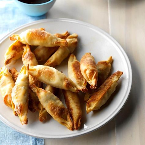 Algona Iowa, Wonton Wrapper Recipes Appetizers, Wonton Wraps, Wonton Wrapper Recipes, Wonton Cups, Won Ton, Wonton Recipes, Dipping Sauces Recipes, Pot Stickers