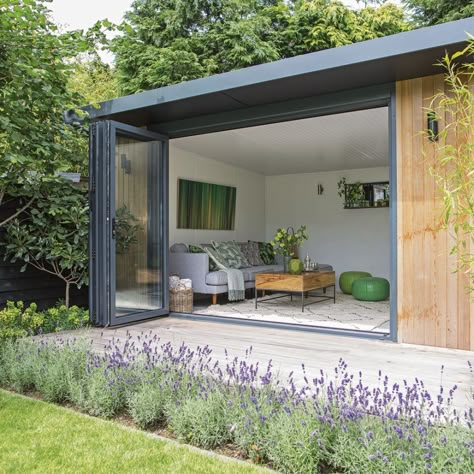 Garden room design ideas – expert advice to inspire a garden building Garden Office Ideas, Extension Veranda, Wall Art Decoration Ideas, Art Decoration Ideas, Contemporary Garden Rooms, Garden Lodge, Garden Room Ideas, Garden Room Extensions, Garden Pods