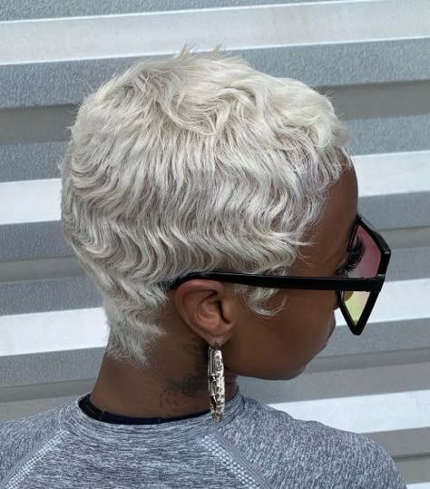 White Blonde Pixie for Black Women Platinum Blonde Hair Pixie Cut, Short Blonde Pixie Black Women, Different Short Haircuts, White Blonde Hair Color, Blonde Twa, Blonde Baddie, Short Platinum Blonde Hair, Hairstyles 2025, Finger Waves Short Hair