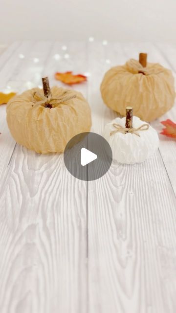 Halloween Macrame, Pumpkin Song, Fall Yard Decor, Fall Decoration Ideas, October Crafts, Fall Arts And Crafts, Pumpkin Projects, Diy Halloween Projects, Fall Deco