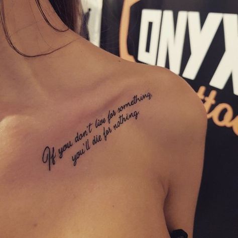 Shoulder Tattoo Quotes, Wörter Tattoos, Meaningful Tattoo Quotes, Bone Tattoos, Meaningful Tattoos For Women, Writing Tattoos, Inspiration Tattoos, Meaningful Tattoo, Dope Tattoos For Women