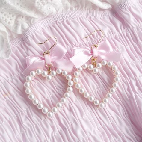 View Earrings by Mycocomimi on Etsy Pastel Pink Accessories, Cute Pink Earrings, Light Pink Accessories, Pink Gifts Ideas, Pink Girly Clothes, Cute Pink Jewelry, Pink Prom Accessories, Cute Girly Stuff, Cute Pink Accessories