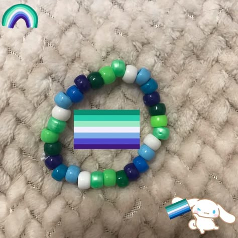 Gay Bracelets, Jewerly Ring, Gay Flag, Diy Kandi Bracelets, Pride Bracelet, Diy Kandi, Backpack Decoration, Kandi Bracelets, Friendship Bracelets Designs