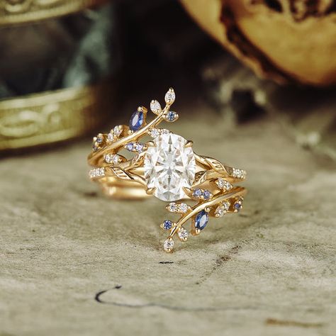 Rings Sapphire, Vintage Sapphire Ring, Leaf Engagement Ring, Romantic Jewelry, Colored Engagement Rings, Ring Settings, Romantic Jewellery, Oval Moissanite, Stunning Engagement Ring