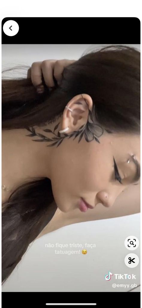 Fem Neck Tattoos, Side Face Ear Tattoo, Neck And Face Tattoos, Small Front Neck Tattoos For Women, Side Of The Face Tattoos For Women, Middle Of Collar Bone Tattoo, Face Tats Women, Small Side Face Tattoos For Women, Girly Throat Tattoo