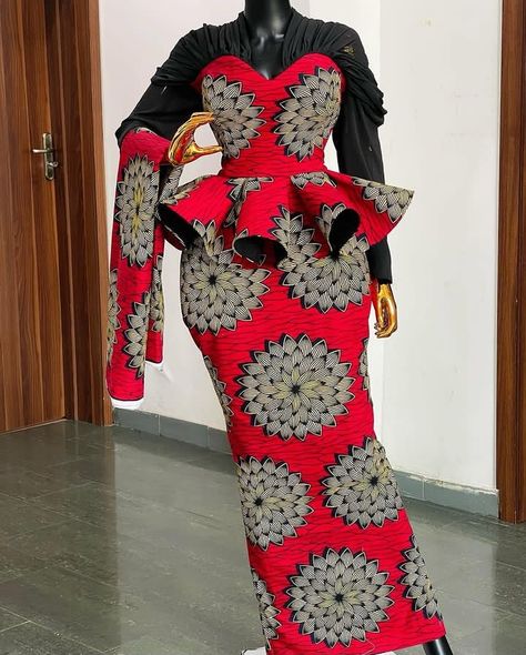 Best and Latest Gown Styles for Ankara Print. - Ladeey Ankara Blouse Styles Peplum, Skirt And Blouse Ankara Styles For Women, Latest Peplum Styles, Shawarma Burger, Ankara Peplum Dress, Ankara Peplum Blouse And Skirt, Peplum Blouse And Skirt, Elegant Asoebi Styles, Beautiful Ankara Skirt And Blouse