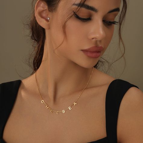 Gold name necklace