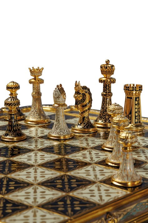 Fancy Chess Board, Ebony And Ivory, Luxury Chess Sets, Chess Table, Romance Club, Chess Pieces, 영감을 주는 캐릭터, Chess Set, Chess Board