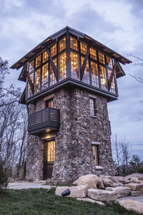 Entertainment Viewing Tower in the Tennessee Hills Perspective Architecture, Stone Tower, Plans Architecture, Tower House, Classic Architecture, Tiny House Cabin, Villa Design, Design Case, Container House