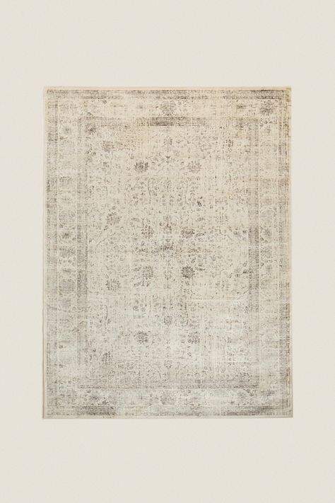 VINTAGE RUG Rugs Grey Bedroom, 9 By 12 Rug, Faded Rugs Living Rooms, Zara Vintage Rug, Beige Bedroom Rug, Cream Bedroom Rug, Textured Neutral Rug, Cute Rug For Bedroom, Dressing Room Rug