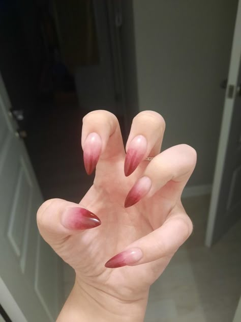 Vampire nails. Gradient Vampire Claws Nails, Vampy Nails Acrylic, Vampiric Nails, Vampire Aesthetic Nails, Halloween Vampire Nails, Grunge Nails Aesthetic, Vampire Acrylic Nails, Nail Vampire, Vampire Inspired Nails