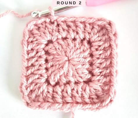 How to Crochet a Solid Square – No Gaps! • RaffamusaDesigns Single Crochet Granny Square, No Gap Granny Square, Joining Yarn Crochet, Granny Square Beginner, Crochet Granny Square Beginner, Crochet Solid Granny Square, Baby Crochet Blankets, Joining Yarn, Solid Granny Square