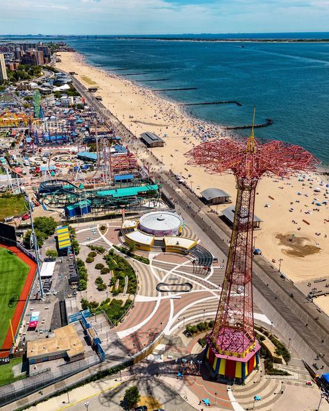 Cony Island, Penthouse In New York, New York Itinerary, Coney Island Baby, New York Holiday, New York City Trip, Wish Fulfilled, Puzzle Ideas, Island Pictures