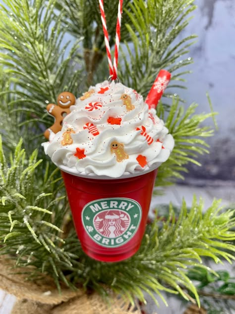 Starbucks Ornaments, Starbucks Crafts, Cup Ornaments, Hot Cocoa Ornaments, Coffee Ornaments, Faux Whipped Cream, Beach Christmas Ornaments, Starbucks Diy, Easy Christmas Ornaments