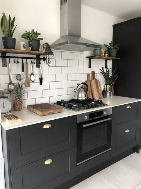 Anthracite Kitchen, Charcoal Kitchen, Modern Kitchen Colours, Howdens Kitchens, Kitchen Colour, Industrial Kitchen Design, Open Plan Kitchen Living, Open Plan Kitchen Living Room, New House - Kitchen