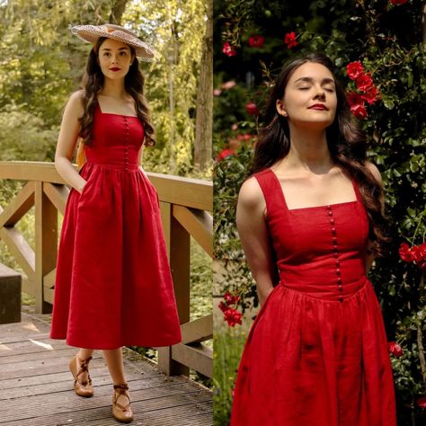 Vintage Frocks For Women, Cute Dresses For Party Casual, Womens Frocks Design, Casual Frocks Design, Red Dress Western, Sleeveless Frocks For Women, Red Western Outfit, Poses In Frock, Red Frock Design