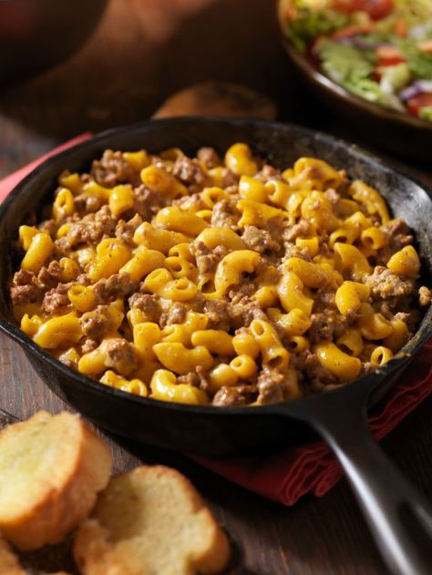 Homemade Hamburger Helper Pioneer Woman Hamburger Helper, Spicy White Chicken Chili, Chicken Avocado Burger, Ree Drummond Recipes, Hamburger Dishes, Minced Meat Recipe, Nostalgic Things, Easy To Make Breakfast, Homemade Hamburger