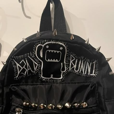 D3adbunni🧟‍♀️ on Instagram: "(Sold) D3ad bunn1 mini spiked backpack I made :3  Selling this @march_9_flea !! Only one!!  Domo patch from @kai.cloth.es 😘😘 Willing to take similar commissions <3" Spikes On Clothes, Domo Kun Backpack, Alt Backpack, Domo Backpack, Emo Backpack, Spiked Backpack, Patches On Backpack, Patched Backpack, Diy Backpack Decoration