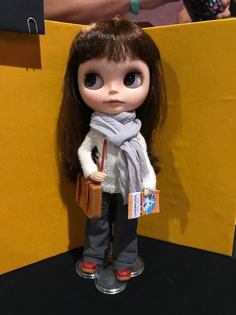 Blythe Doll Brown Hair Bangs, Brown Hair Bangs, Dolly Doll, Silly Cats Pictures, Pullip Dolls, Dream Doll, Living Dolls, Oui Oui, Doll Parts