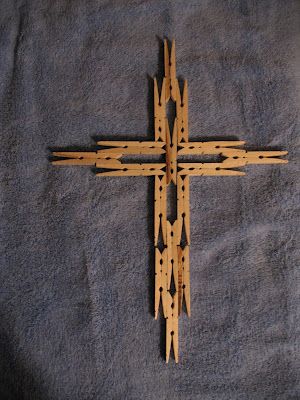 Clothespin Cross- So need for laundry room!!!! Clothespin Cross, Clothespin Crafts, Pin Crafts, Bible School Crafts, Wooden Crosses, Christian Crafts, Cross Crafts, Vbs Crafts, Vbs Ideas