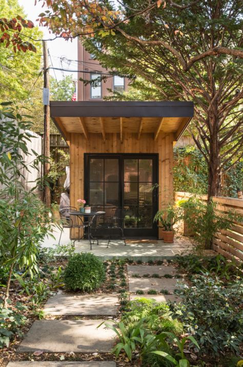 Random Inspiration 257 - UltraLinx New York Townhouse, Office Shed, Studio Shed, Backyard Studio, Backyard Office, Shed Design, She Sheds, Garden Studio, Garden Office