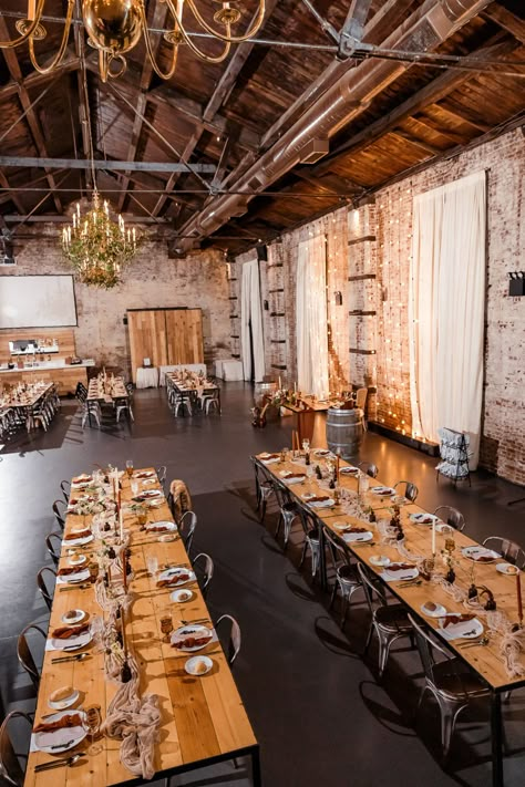 Rustic Event Center, Warehouse Party Decor, Rustic Event Space, Brick Wedding Venue Decor, Small Event Space Design, Industrial Rustic Wedding, Brick Wedding Venue, Industrial Wedding Reception, Event Space Design