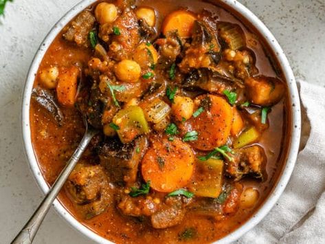 Eggplant Stew [With Tomatoes + Chickpeas] Stew With Tomatoes, Eggplant Stew, Sauteed Eggplant, Eggplant Pasta, Eggplant Curry, Plant Based Diet Meal Plan, Affordable Kitchen, Chickpea Stew, Chickpea Recipes