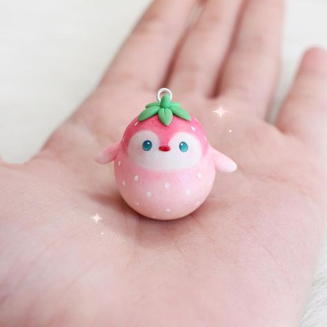 Polymer Clay Kawaii, Clay Keychain, Clay Diy Projects, Clay Crafts Air Dry, Polymer Clay Diy, Polymer Clay Animals, Cute Polymer Clay, Clay Figurine, My Mouth