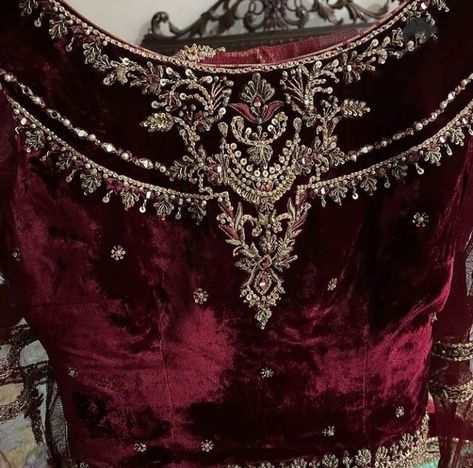 Pakistani Hand Work Dresses, Zardosi Work Dress, Velvet Bridal Dress, Hand Embroidery Designs For Suits, Velvet Embroidery Design, Velvet Blouse Design, Embroidery Fashion Detail, Velvet Dress Designs, Womens Trendy Dresses