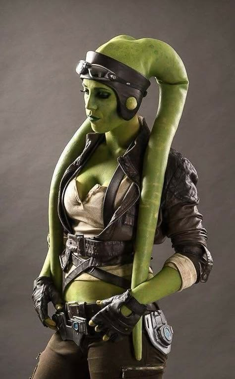 Twi'lek Female Art, Star Wars Twilek, Twi’lek Female, Star Wars 1313, Star Wars Fine Art, Twi'lek Jedi, Hera Syndulla, Star Wars Species, Twi Lek