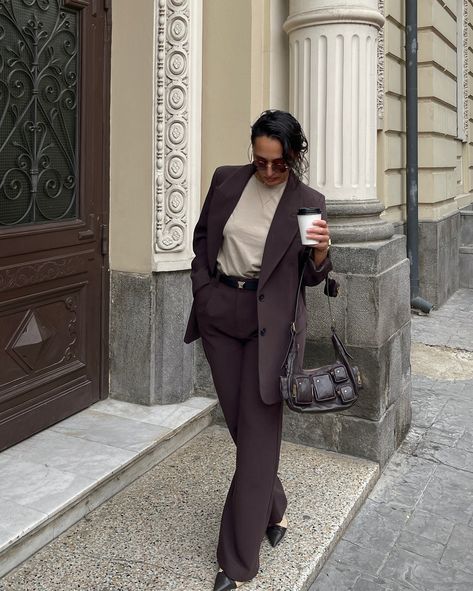 One thing I’ll always have in my wardrobe - A brown suit. 🤎 What about u? @dissh #DISSH . . . fall outfits, fall fashion trends, fall 2024, fall colors, brown suit, street wear, styling tips, cool girl style, classy style, nyfw, neutral style, pinterest girl, capsule wardrobe, pinterest aesthetic, street fashion, minimal street style Brown Pants Outfit For Work, Brown Pants Outfit Ideas, Outfit Ideas For Work, Brown Pants Outfit, Pants Outfit Ideas, Style Pinterest, Aesthetic Street, Fashion Minimal, Brown Suit