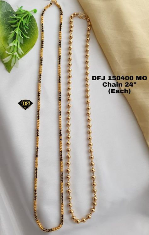 Thakorji Mala, Temple Jewellery Earrings, Mangal Sutra, Neck Pieces Jewelry, Antique Necklaces Design, Gold Jewelry Outfits, Black Beads Mangalsutra Design, Antique Gold Jewelry Indian, Modern Gold Jewelry