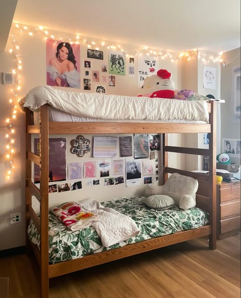 dorm room inspo #uiowa #dorm #dormdecor Room Inspo Two Beds, Double Bunk Bed Dorm Room Ideas, Hostel Bed Decoration, Bunk Bed Bedroom Aesthetic, Bunk Beds Dorm Room, Dorm Room Bunk Beds Layout, Dorm Room Aesthetic Bunk Bed, Dorm Room With Bunk Beds, Dorm Triple Room Ideas