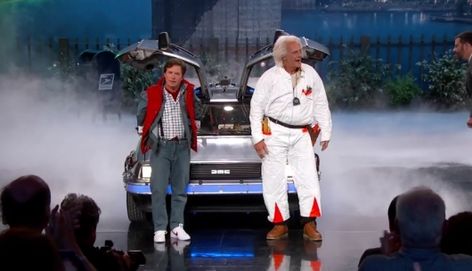 Michael J. Fox and Christopher Lloyd as Marty McFly and Doc Brown on Jimmy Kimmel Live! Doc Brown Costume, Future Costume, Crazy Costumes, Future Days, Doc Brown, Michael J Fox, J Fox, Marty Mcfly, Jimmy Kimmel Live