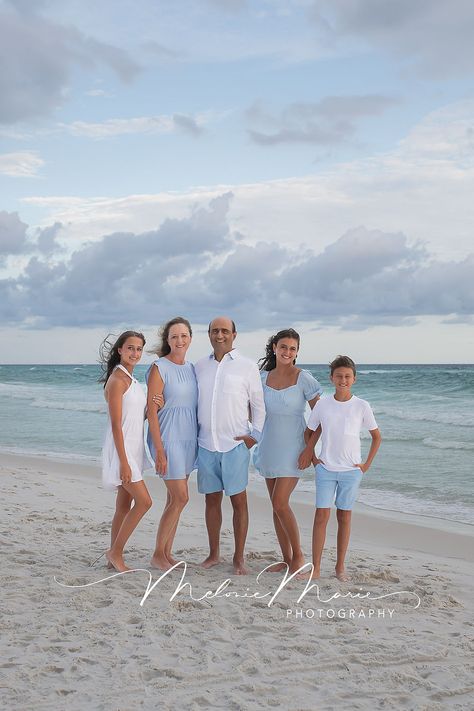 30A family beach portraits what to wear Family Beach Pic Outfit Ideas, Family Of 4 Beach Pictures Outfits, Beach Outfit For Family Pictures, Beach Outfit Pictures Family Portraits, Beach Photography Family Outfits, Pastel Beach Pictures Family, Destin Family Beach Photos, Beach Family Photos Adults, Family Beach Pictures Adults