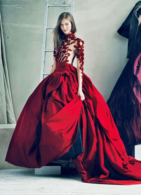 Dramatic red ball gown. Bohol, فستان سهرة, Christian Lacroix, Gorgeous Gowns, Red Wedding, Marchesa, Elie Saab, Mode Inspiration, Beautiful Gowns