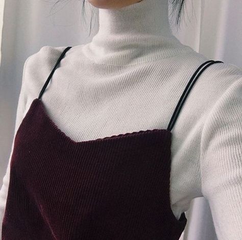 ~αи∂ ι мιѕѕ уσυ мσяє тнαи αиутнιng ιи тнιѕ ωσяℓ∂~ Turtleneck Layering Outfit, Turtleneck Layering, Look Grunge, Goth Outfit, Velvet Slip Dress, Clothes Korean Style, Ribbed Turtleneck Sweater, Looks Street Style, Korean Fashion Trends