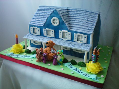 Bear In The Big Blue House Birthday Party, Bear In The Big Blue House Cake, Bear In The Big Blue House Birthday, Bear In The Big Blue House Party, House Birthday Decorations, Animated Dance, Cake Bear, Playhouse Disney, Birthday Party Images