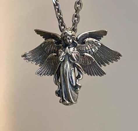 Angel Pendant, Funky Jewelry, Vintage Pendant, Dream Jewelry, An Angel, Piercings, Jewelry Accessories, Angel, I Want